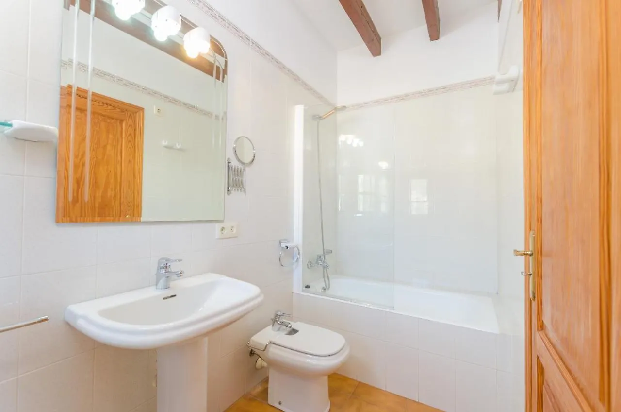 Can Damia S'Arraco Holiday home