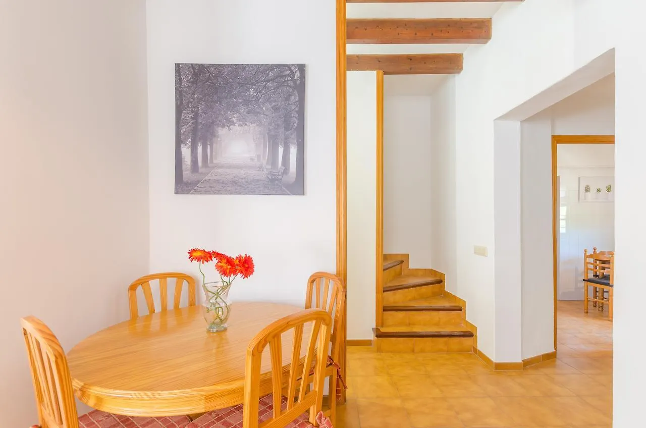 Can Damia S'Arraco Holiday home