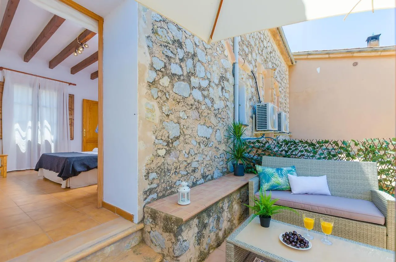 Holiday home Can Damia S'Arraco